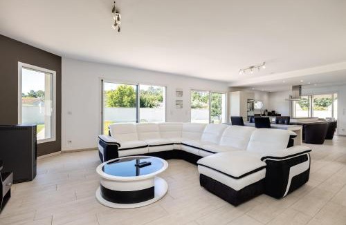 Ychoux House | Villa Lumière Ychoux