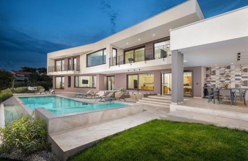Dracevac Villa | Villa Lumi - with private pool, sauna, outdoor jacuzzi, fitness room, table tennis