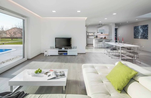 Rogocana Villa | Villa Lux Ivory - Three Bedroom Villa, Sleeps 6