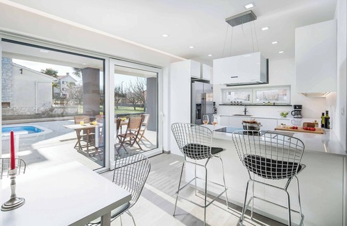 Rogocana Villa | Villa Lux Ivory - Three Bedroom Villa, Sleeps 6