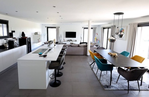 Montpellier Villa | Villa Luxe Bord de Golf - Pool, Jacuzzi & Absolute Calm