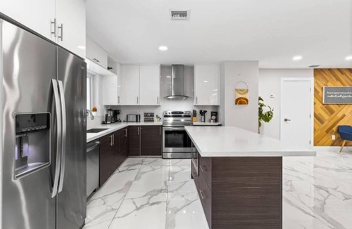 Ojus Villa | Villa Luxe - Modern by Glam Homes