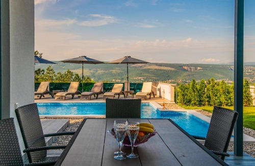 Grubine Villa | Villa Luxury- Grubine by Villas Guide