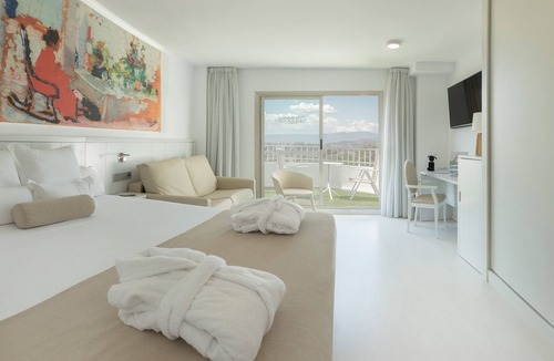 Playa de Gandia Hotel | Villa Luz Family Gourmet