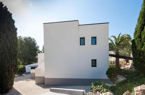 Fanadix Villa | Villa Lynn