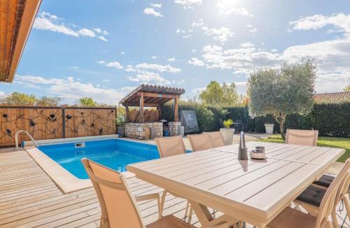 Vallon-Pont-d'Arc House | Villa M Vallon Pont d'arc