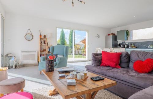 Vallon-Pont-d'Arc House | Villa M Vallon Pont d'arc