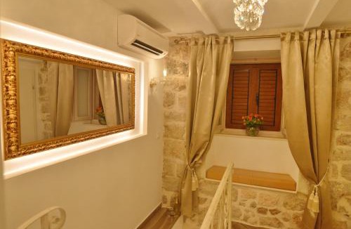 Dubrovnik Old Town Apartment | Villa Madonna della Strada A2