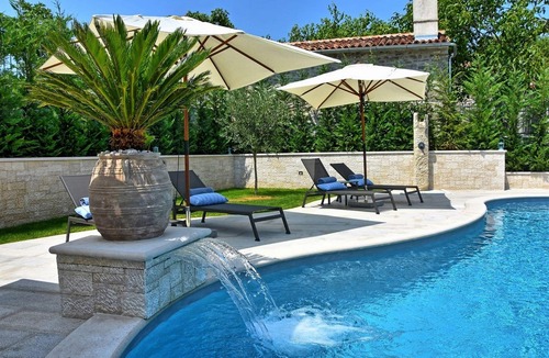Krbune Villa | Villa Magica with Pool