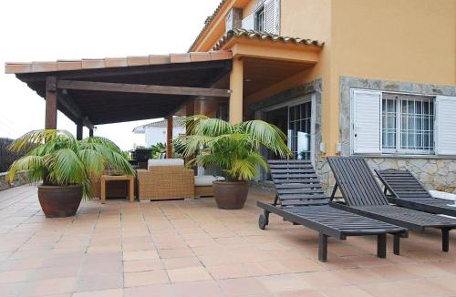 Mataro House | Villa Magnolia