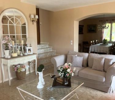 Seillans Bed & Breakfast | Villa Magnolia