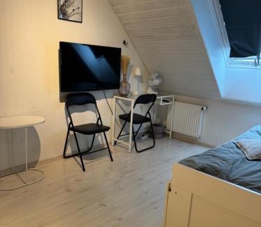 Holmegaard House | Villa Malena Guesthouse