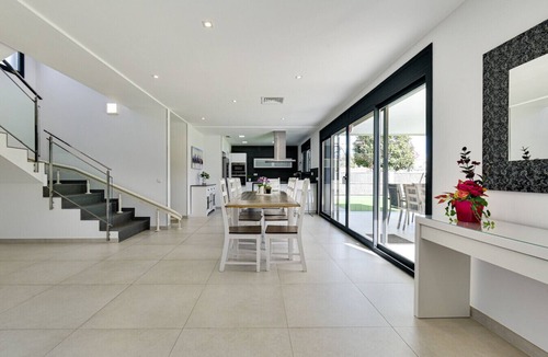Pineda de Mar Villa | Villa Malibu