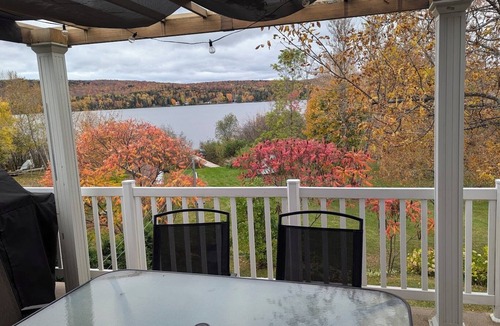 Lac-Etchemin House | Villa Maloha- Panoramic view & Lake access
