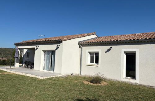 Pradons House | Villa MaLou