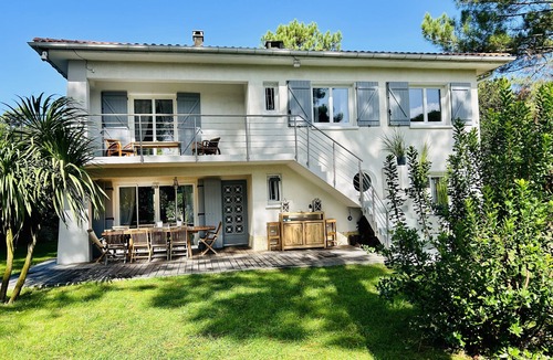 Biscarrosse Plage Villa | Villa Maluel - Optional Pool Heating - Walk to Beach