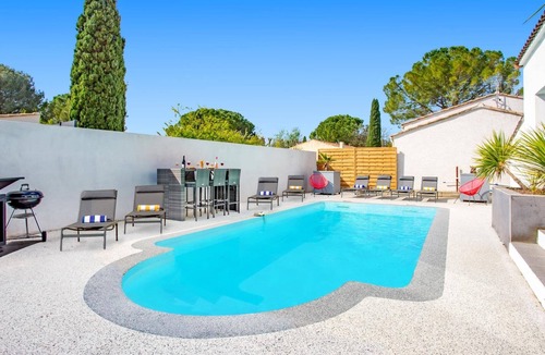 Le Cailar Villa | Villa Manade by Villa Plus