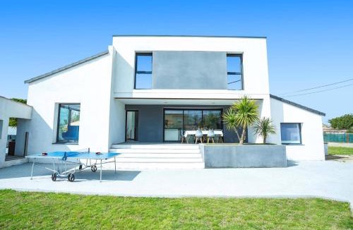 Le Cailar Villa | Villa Manade by Villa Plus