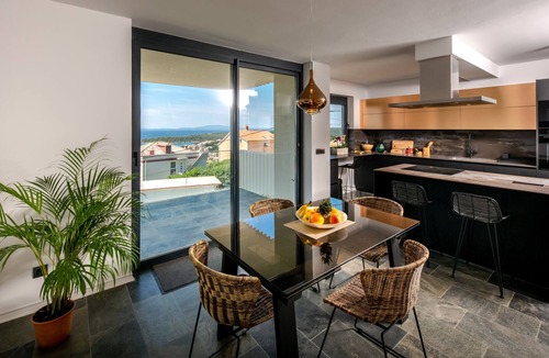 Palit Villa | Villa Mar by Villas Guide