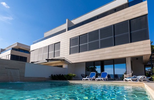 Komarna Villa | Villa Mara in Komarna by Villas Guide