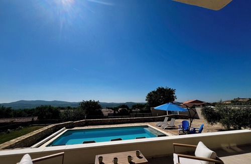 Mirabel House | Villa Marguerite - Family home with swimming pool