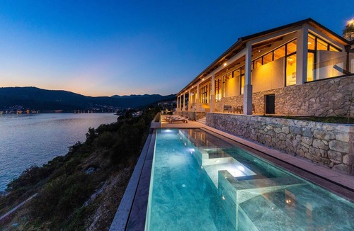 Zaton House | Villa Maria brand new villa on excellent location