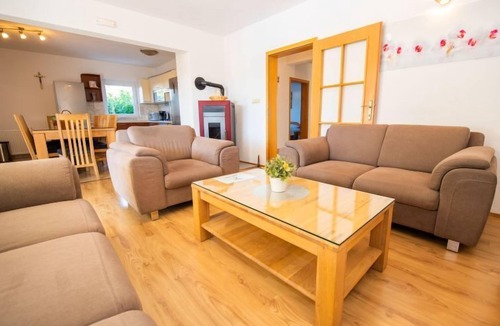 Donji Prolozac House | Villa Maria by Interhome