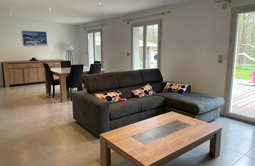 Jassat Villa | Villa MARIA