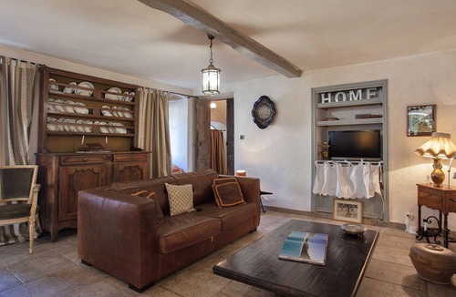 Sisco Villa | Villa Maria Maddalena old perfume distillery in Sisco