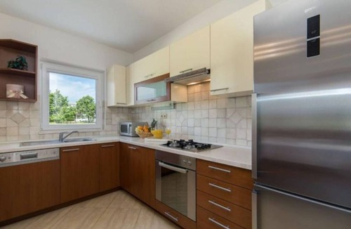 Donji Prolozac Villa | Villa Maria with private pool