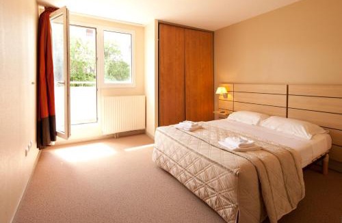 Lourdes Apartment | Villa Mariale by Popinns