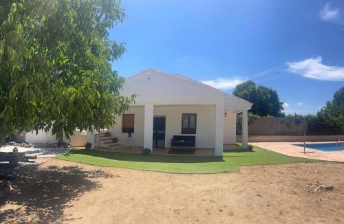 Totanes Apartment | Villa Marichu Piscina, BBQ y a 25 min Puy du Fou