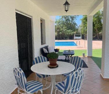 Totanes Apartment | Villa Marichu Piscina, BBQ y a 25 min Puy du Fou