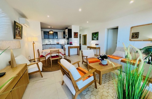 Le Grau-Du-Roi Apartment | Villa Marie 1 - Superbe appartement climatisé 2 chambres Vue Mer