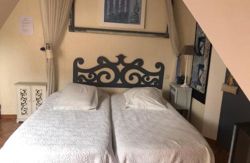 Verton House | Villa Marie SAPHIR