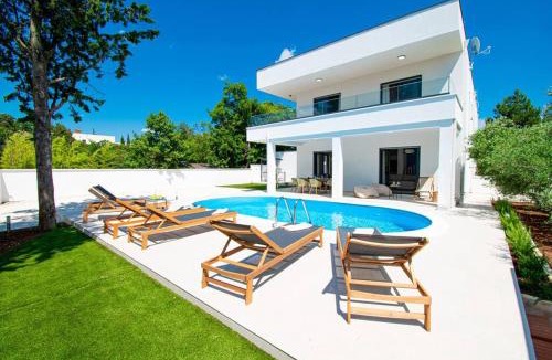 Barbariga Villa | Villa Marija in Istrien-Barbariga - by Istrabook