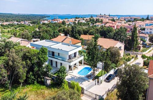 Barbariga Villa | Villa Marija in Istrien-Barbariga - by Istrabook