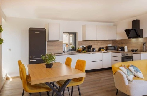 Meria Villa | Villa Marine de Meria
