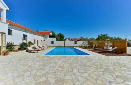 Benkovac Villa | Villa Marinic with private pool , Zadar county