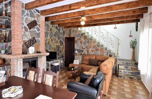 Arenas House | Villa Mariposa in Spain's Sunny Paradise