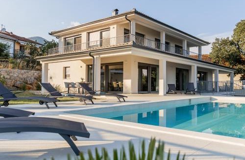 Poljane Villa | Villa Maritima Opatija-Meerblick-Infinity Pool-Luxus-Relax