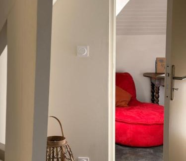 Arromanches-les-Bains House | Villa Marjo - 3 chambres- 6 Pers- Jardin- Parking - Arromanches