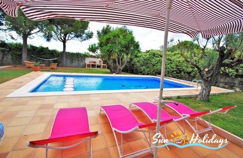 El Vendrell Villa | Villa Martina with private pool and large garden