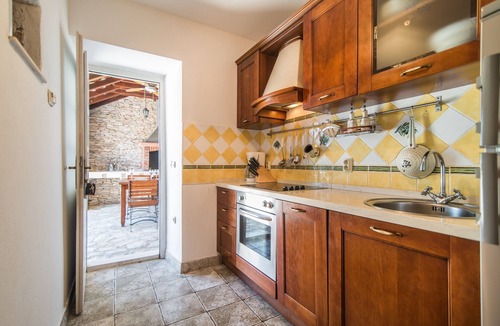Mirce Villa | Villa Maruka: original 19th century stone villa by local hosts