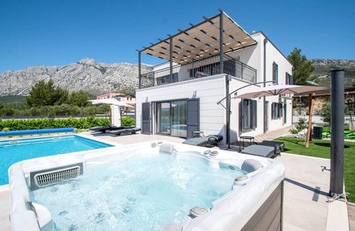 Stankovici Villa | Villa Maslina - comfortable villa with pool