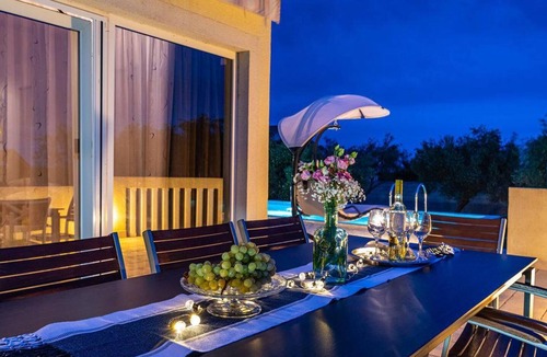 Sikovo Villa | Villa Maslina - Four Bedroom Villa, Sleeps 9