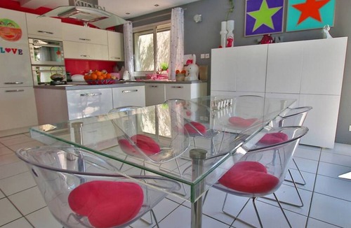 Baillargues Villa | Villa Massane · Golf Villa with large garden, pool and tennis