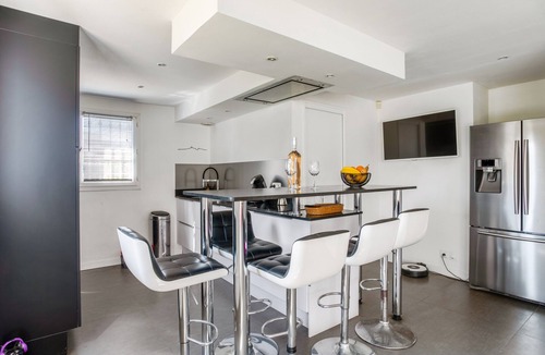 Aubagne Villa | Villa Massilia - Welkeys