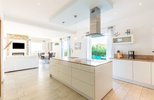 Montaleigne Villa | Villa Mathilda with pool close to Nice