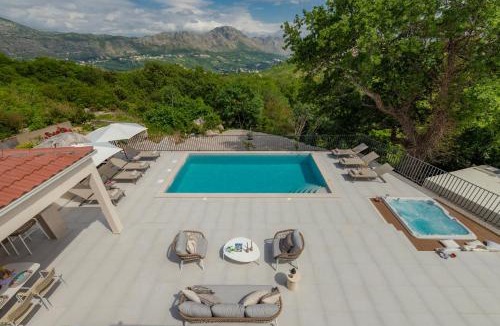 Gornji Brgat Villa | Villa Mavis - 10 minutes to Dubrovnik